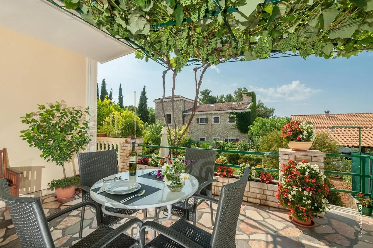 Apartment Slavica Posedarje Croatia
