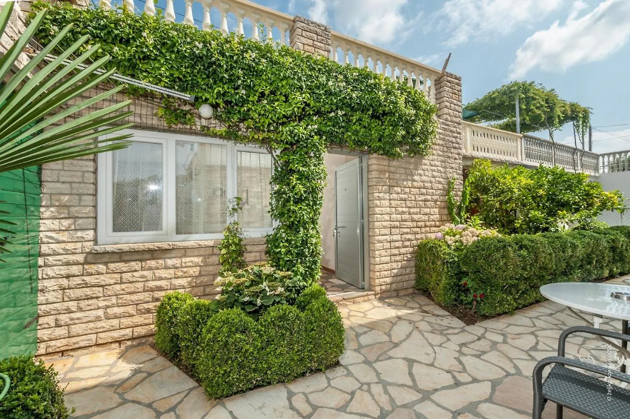 Apartment Slavica Posedarje