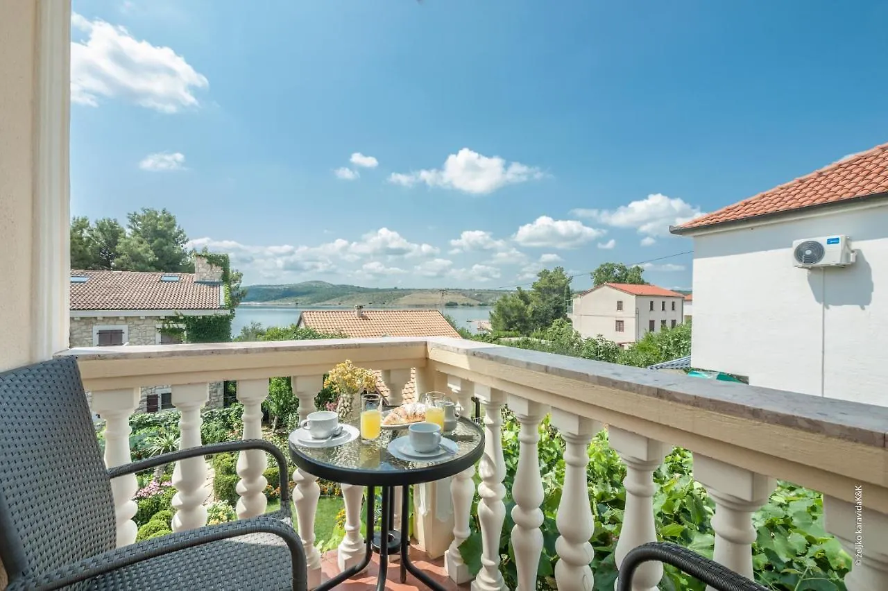 Apartment Slavica Posedarje 0*,  Hırvatistan